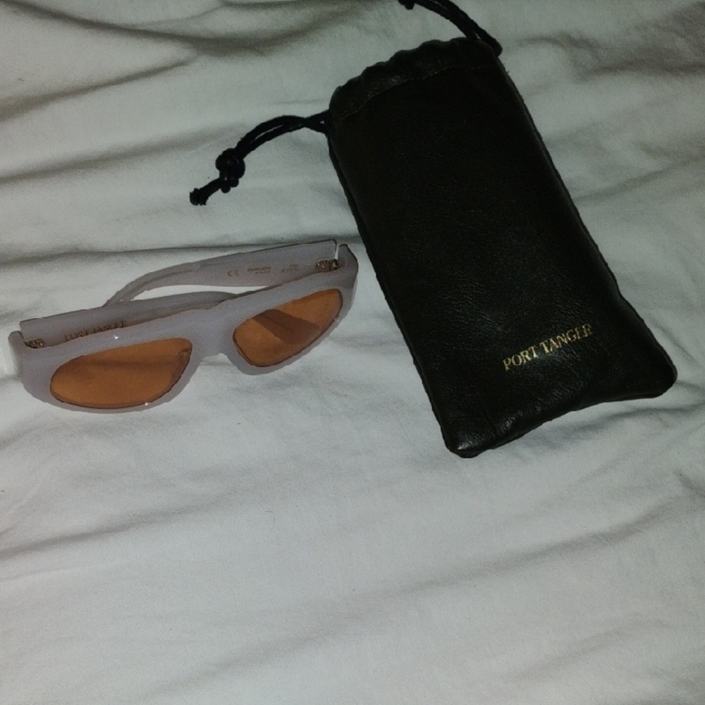 Sleek Orange and Black Glasses for Modern Style